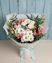 Букет цветов из:  Розы, Лизиантусы и Хризантемы #REPLACE_PRED# Новоильинске