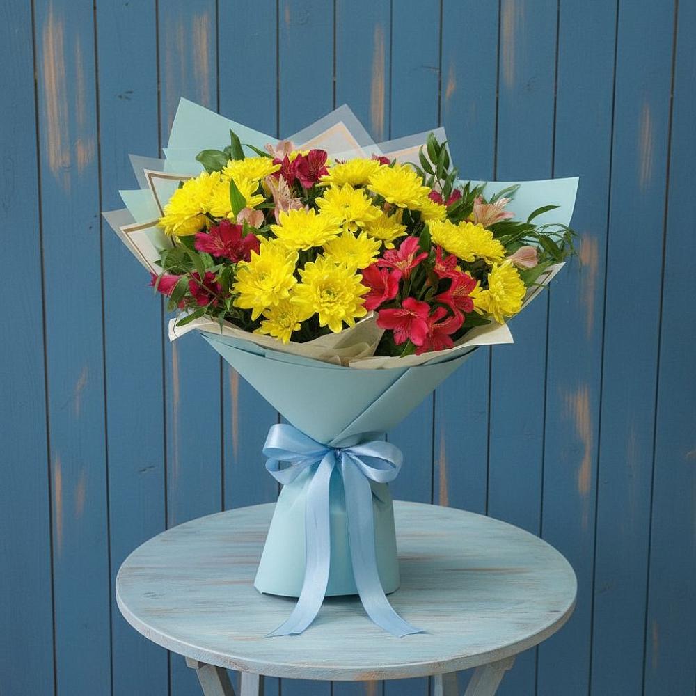 Букет цветов из: Альстромерии и Хризантемы в Новоильинске
