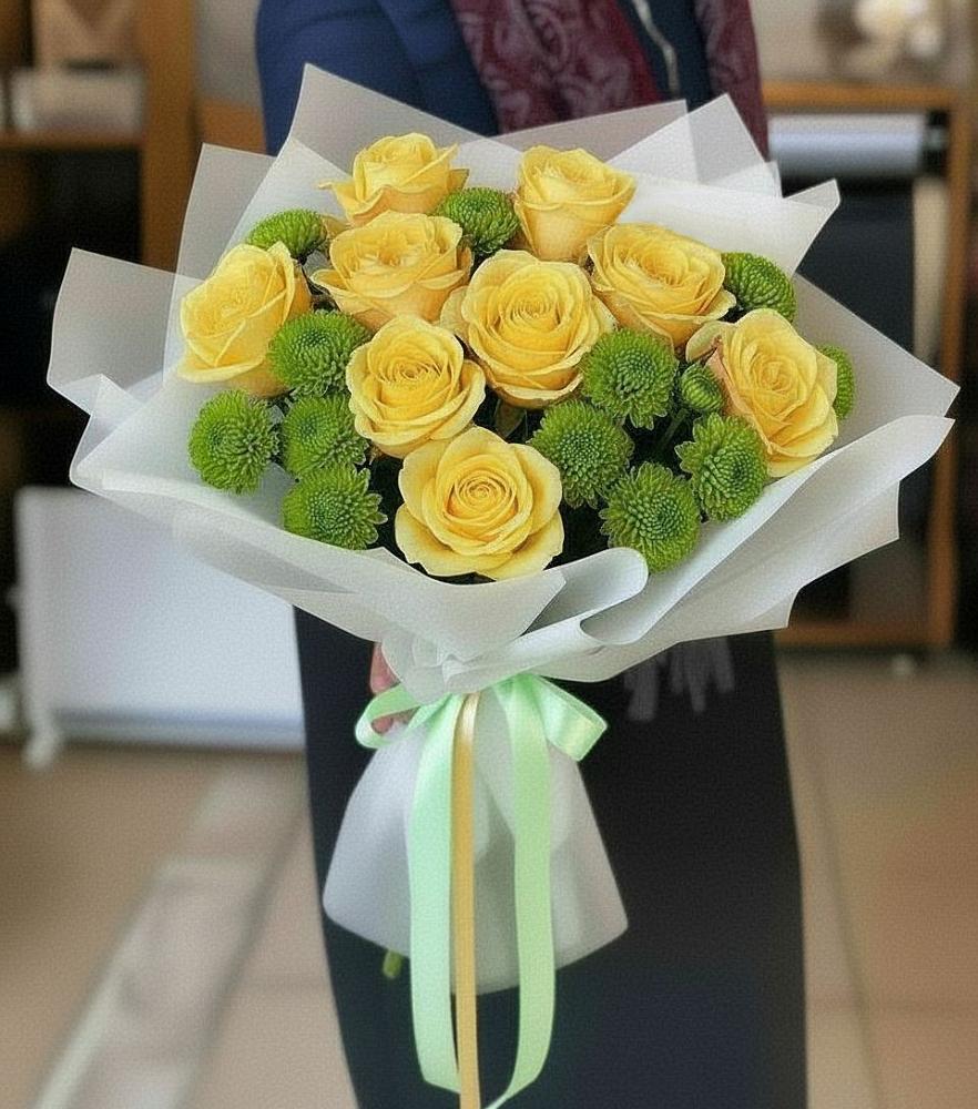 Букет цветов из: Хризантемы и Розы в Новоильинске