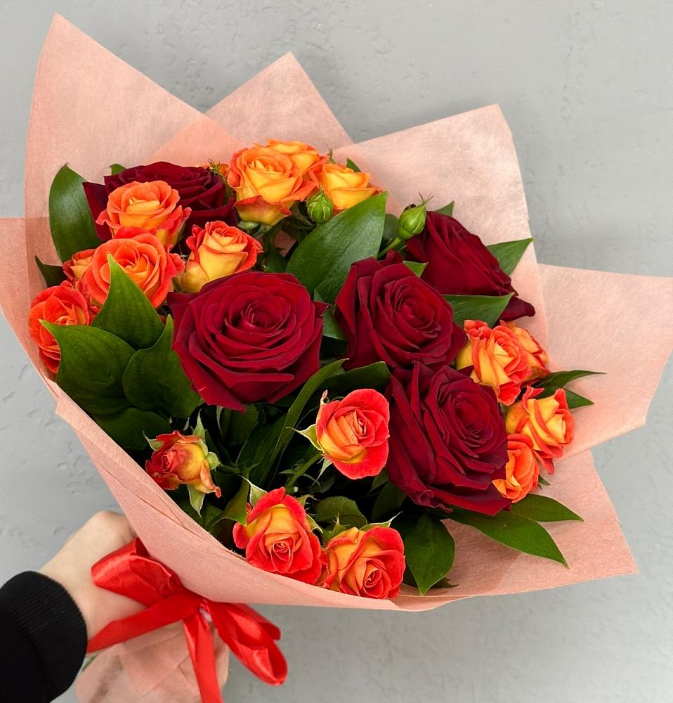 Букет Любовь и восторг в Новоильинске