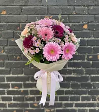 Букет цветов из:  Герберы и Хризантемы в Новоильинске