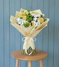 Букет цветов из:  Хризантемы и Розы в Новоильинске