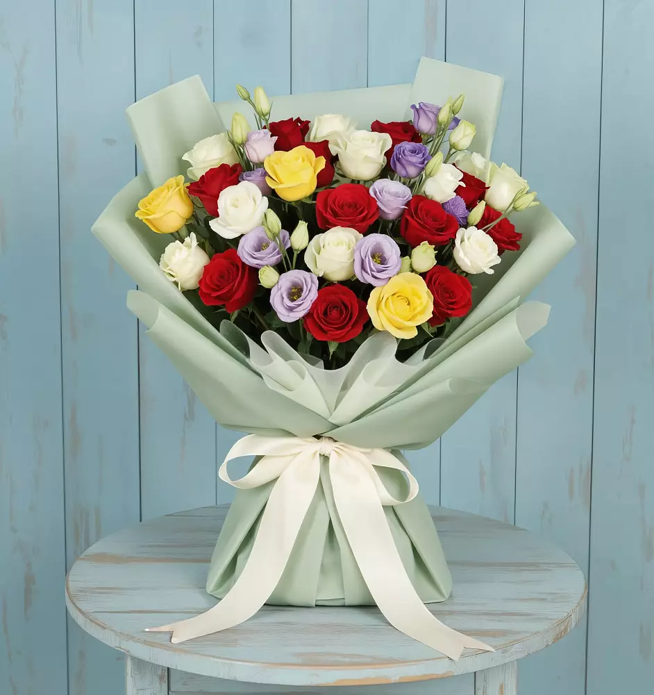 Букет цветов из: Розы в Новоильинске