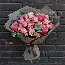 Букет цветов из:  Розы в Новоильинске